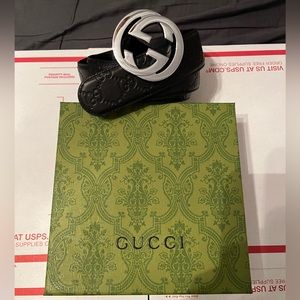 Gucci signature belt